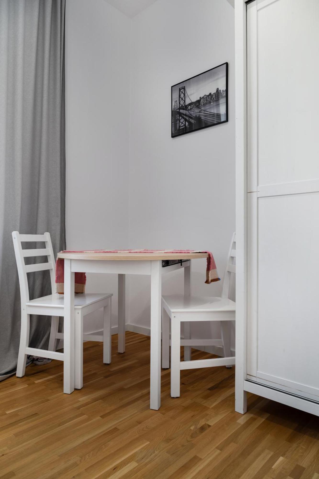 Househost Starowislna 75-2